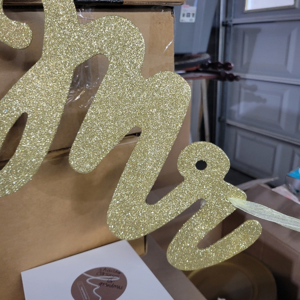 Mr & Mrs Gold Glitter Banner